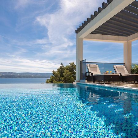 Luxury Seafront Villa With Heated Pool, Jacuzzi, Sea View, 150 M From Beach Stanici Dış mekan fotoğraf
