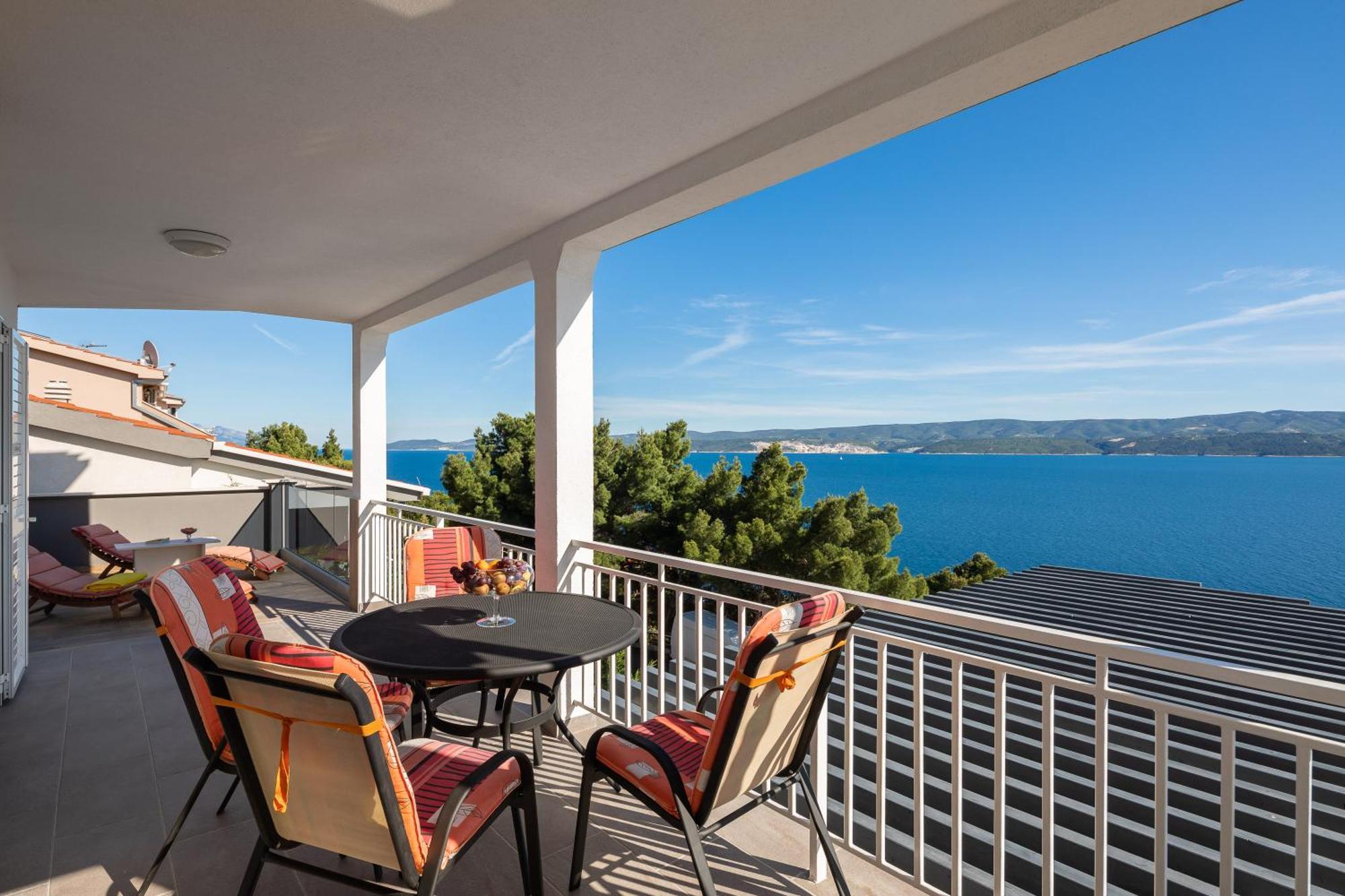 Luxury Seafront Villa With Heated Pool, Jacuzzi, Sea View, 150 M From Beach Stanici Dış mekan fotoğraf