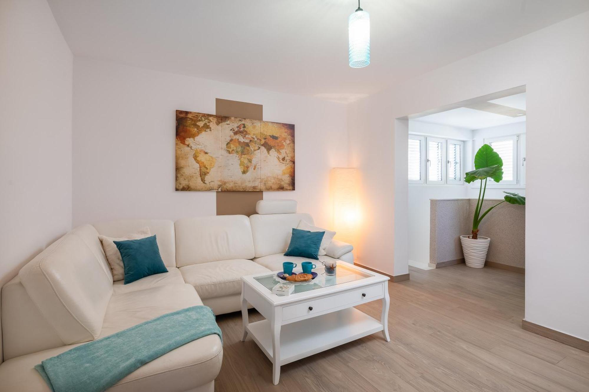 Luxury Seafront Villa With Heated Pool, Jacuzzi, Sea View, 150 M From Beach Stanici Dış mekan fotoğraf