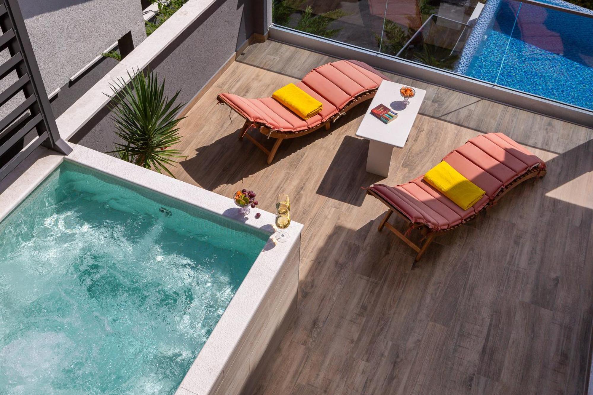Luxury Seafront Villa With Heated Pool, Jacuzzi, Sea View, 150 M From Beach Stanici Dış mekan fotoğraf